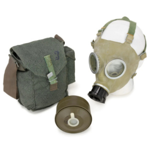 Polish MC-1 Gas Mask w/ Carry Bag & Filter